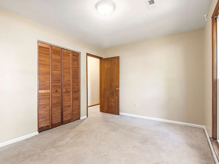 617 Longleaf Rd — Photo 16