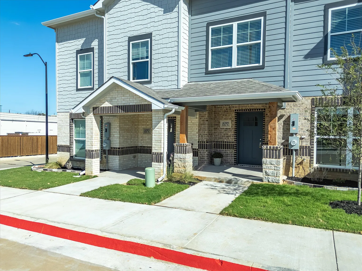 6200 Wilhitte Dr — Photo 4