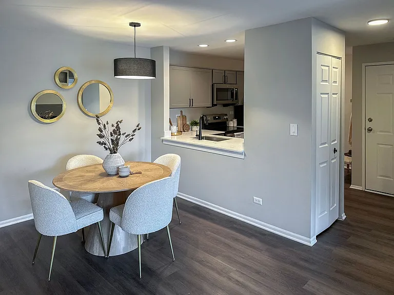 Green Trails Apartments — Photo 23