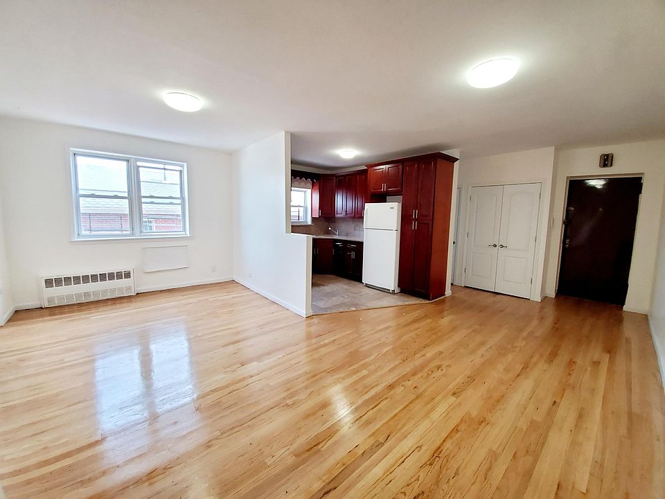 1st image of 68 Bay 13th St APT 5