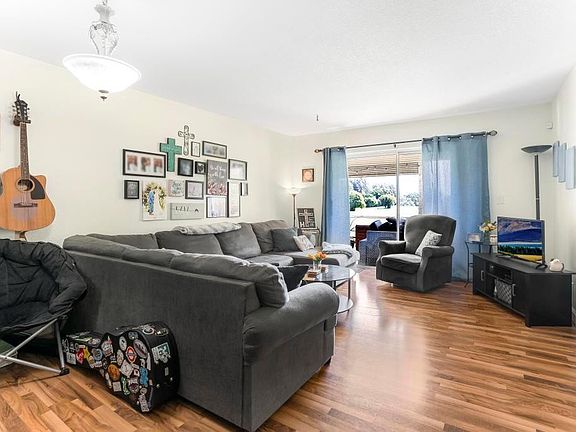 5th image of 5100 SW 90th Avenue #210