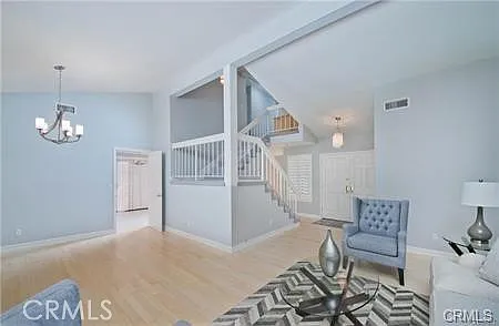 3 bed, 2.5 bath, 1934 sqft, $4,550 — Photo 4