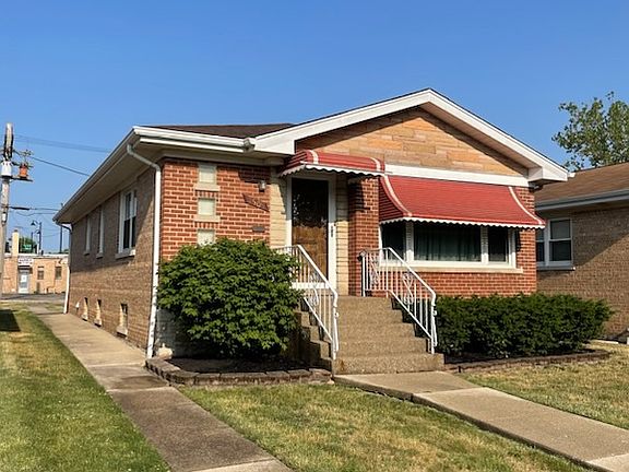 2nd image of 7509 N Oconto Ave