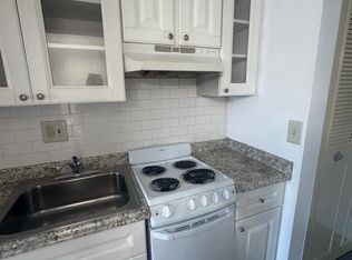 169 Birdseye St #C2, Bridgeport, CT 06604