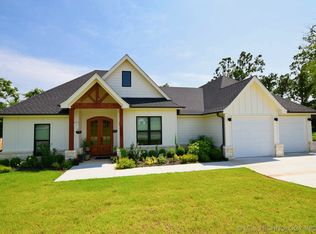 16885 W Sierra Cir, Tahlequah, OK 74464