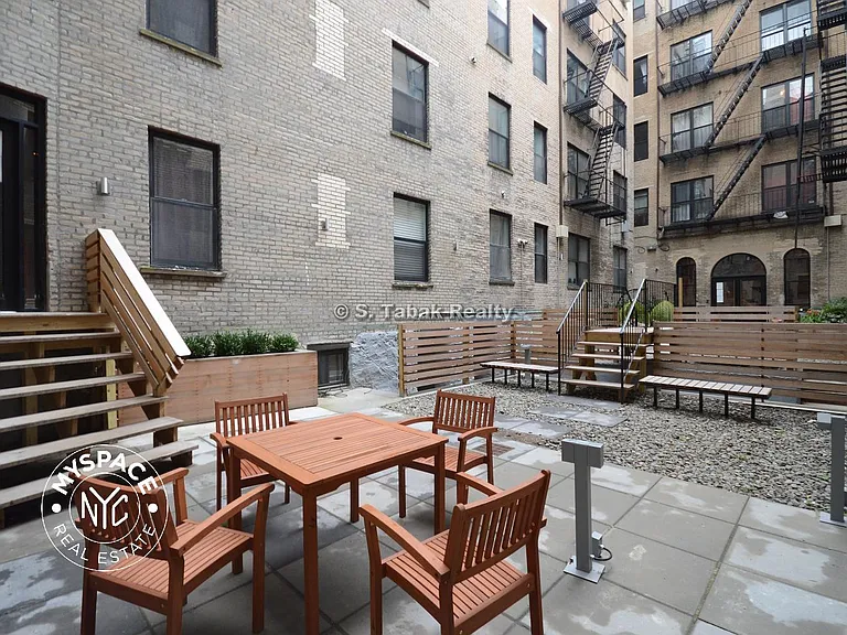 1625 Putnam Ave #3K — Photo 21