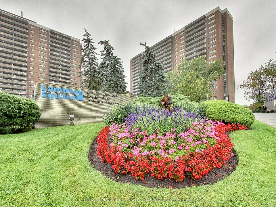 240 Scarlett Rd #1302