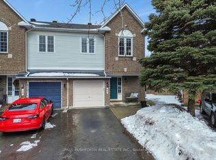 47 Deerchase Ct, Ottawa, ON K2M 2R1