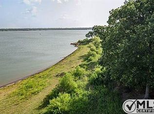 256 Lakeland Dr, Highland Village, TX 75077