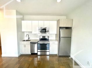 35 Queensberry St APT 15, Boston, MA 02215
