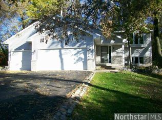226 8th St NW, Elk River, MN 55330