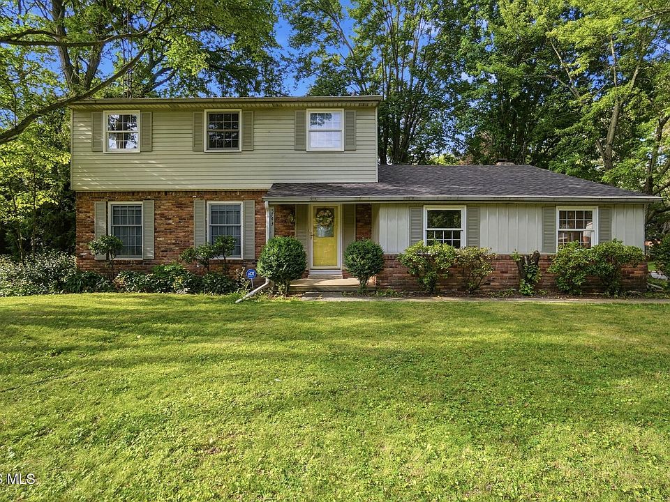 1st image of 5743 Candlestick Ct E