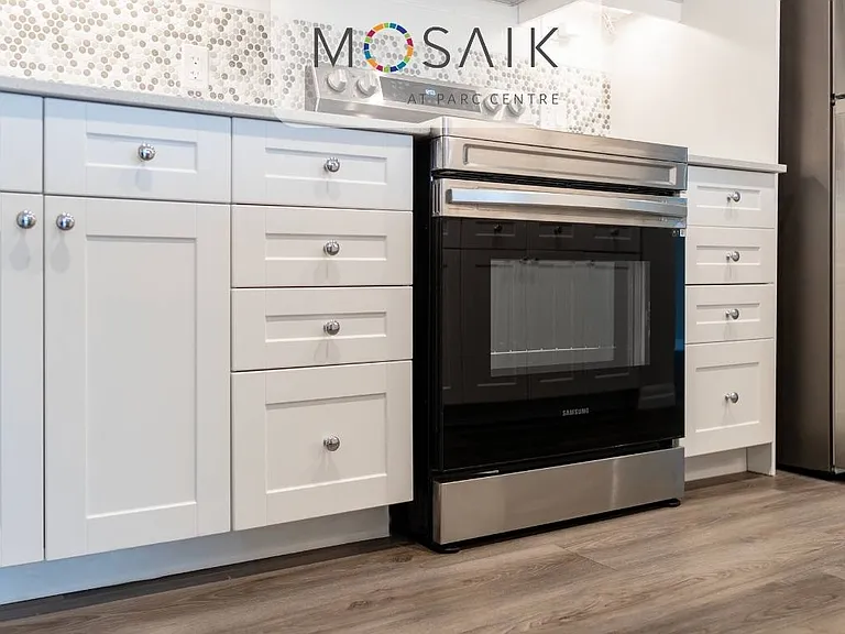 325 Sugarcreek Trl — Photo 8