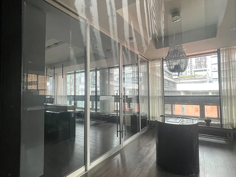290 Adelaide St W #3509 — Photo 36