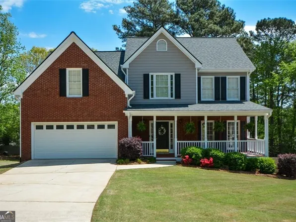1052 Secret Trl NE, Sugar Hill, GA 30518