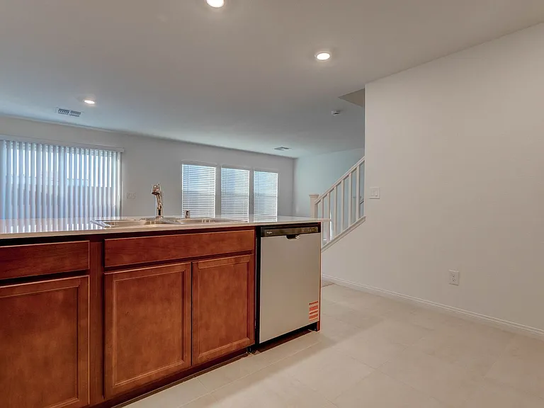 9256 Innot Ave — Photo 12