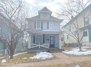 423 N 13th Ave E, Duluth, MN 55805