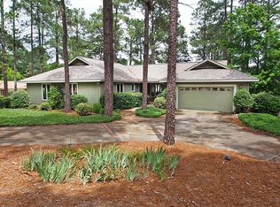 80 Lost Tree Rd, Pinehurst, NC 28374