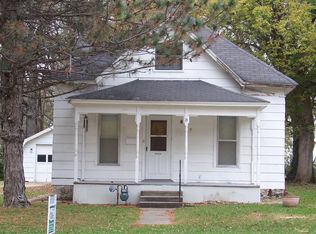 817 N Garfield Ave, Chanute, KS 66720