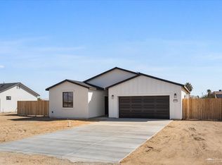 21550 Hacienda Blvd, California City, CA 93505