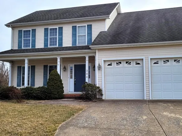 304 Clydesdale Dr, Stephens City, VA 22655