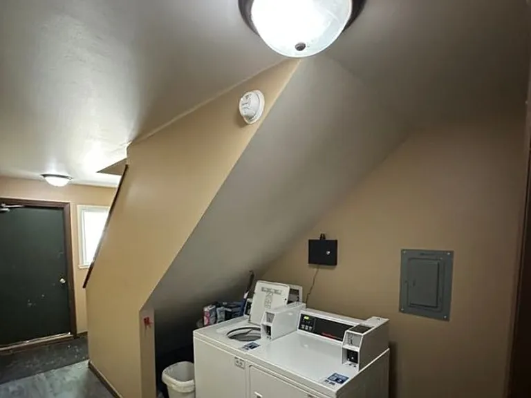 708 W Lincoln Ave #1 — Photo 8