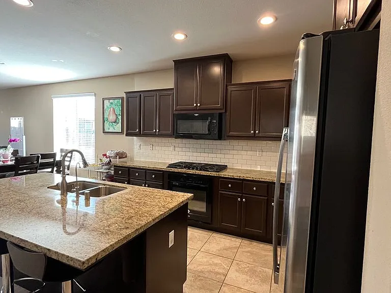 2487 N Mountainside Dr — Photo 33