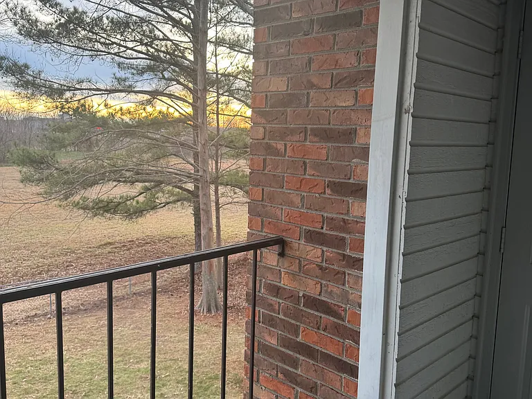 1005 Southwood Dr #6 — Photo 20
