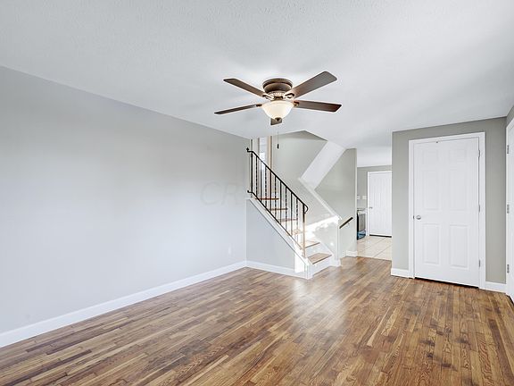 4th image of 1408 Chesterton Sq N