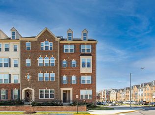 5305 S Center Dr #304C, Greenbelt, MD