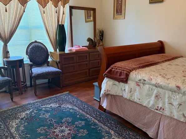 3821 Lacy Blvd #3, Falls Church, VA 22041