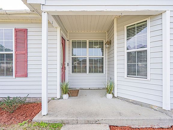 4th image of 805 Rushing St
