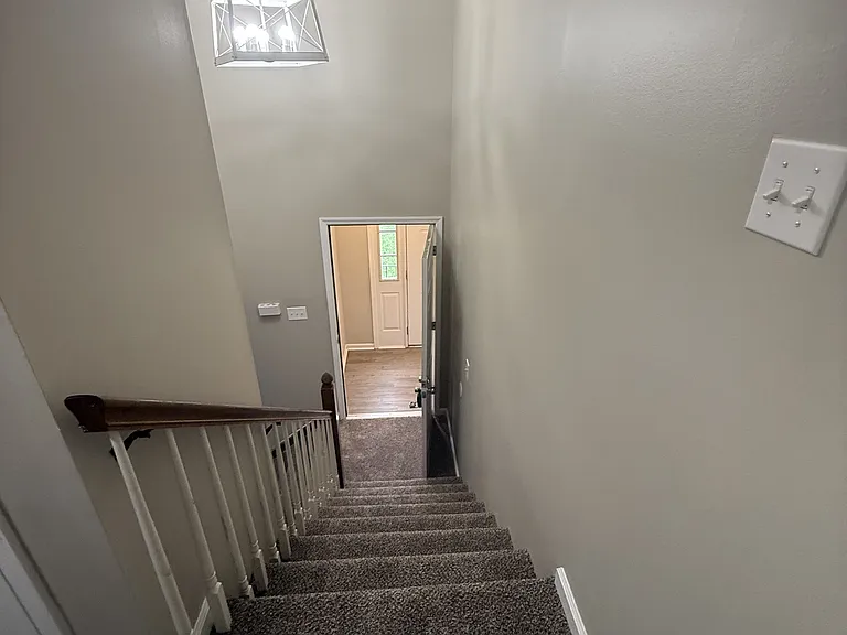 910 Georgia Cir NW — Photo 9