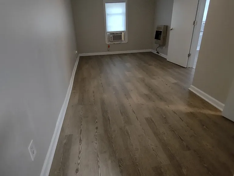 602 Rector St — Photo 4