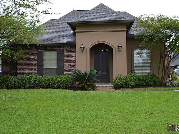 2nd image of 39059 N Angelle Ct