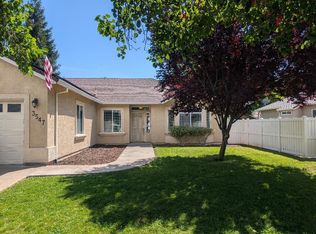 3547 Laramie St, Redding, CA 96002