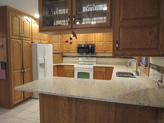 2nd image of 102 Jayne Dr