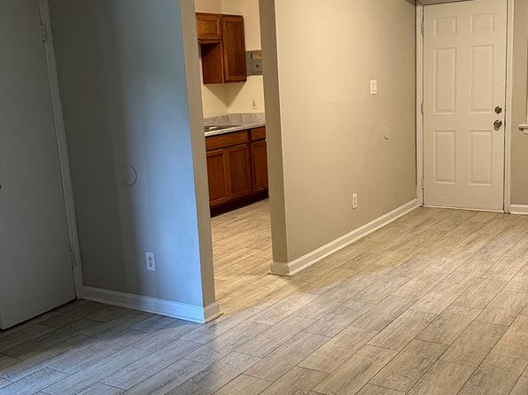 3615 Glenwood Dr APT 4