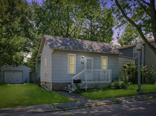 708 S Walnut St, Urbana, IL 61801