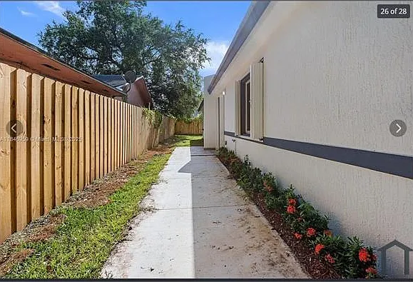 7940 NW 14th Ave #B — Photo 2