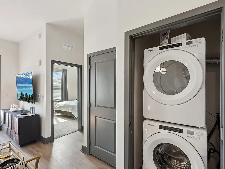 Artea Apartments — Photo 13