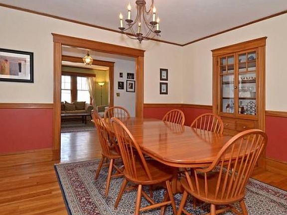 Formal dining room
