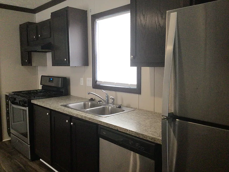Brookside Manor — Photo 44
