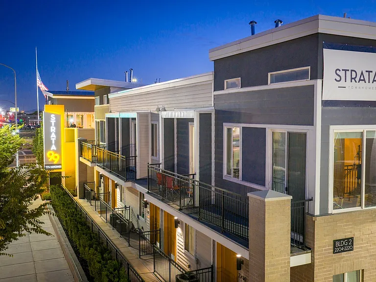 Strata99 Townhomes — Photo 8