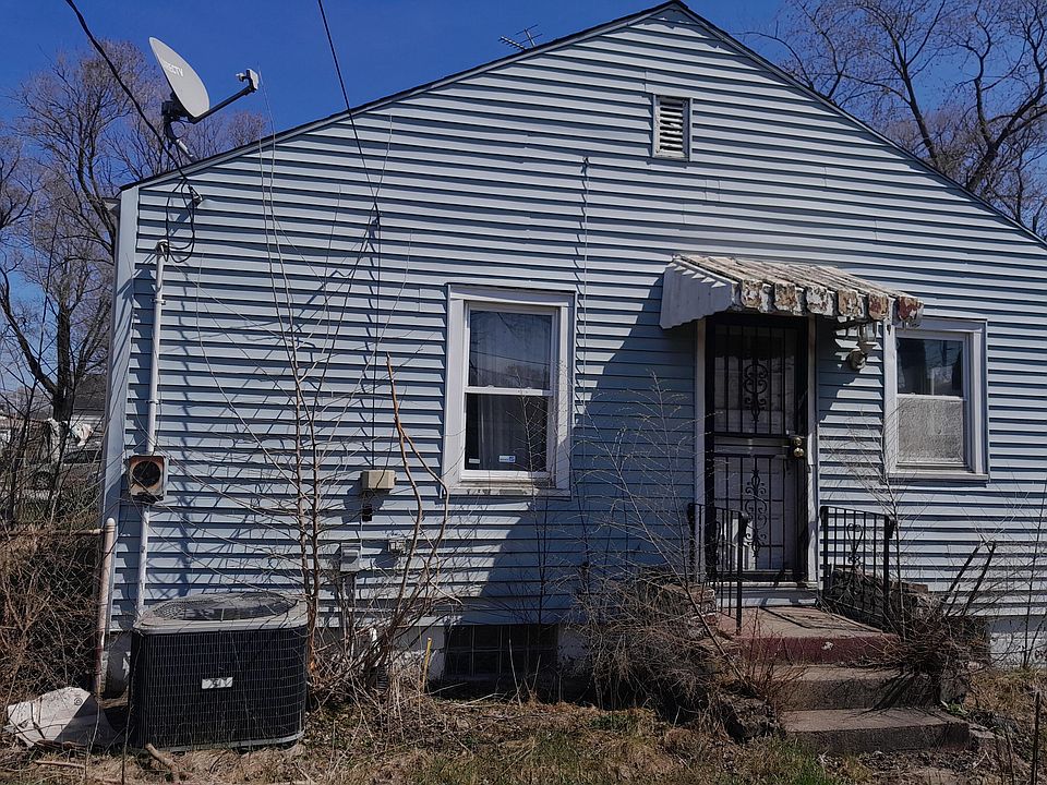 1st image of 266 Johnson St