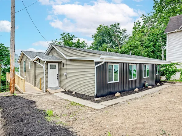 856 Cleveland Ave, Brackenridge, PA 15014