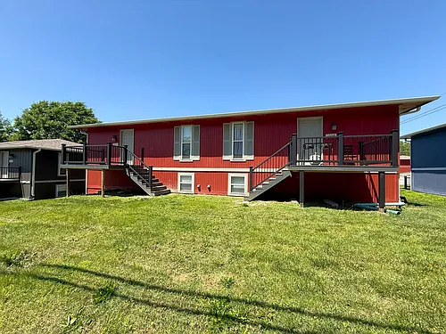 1011 W Ash St Photo 1