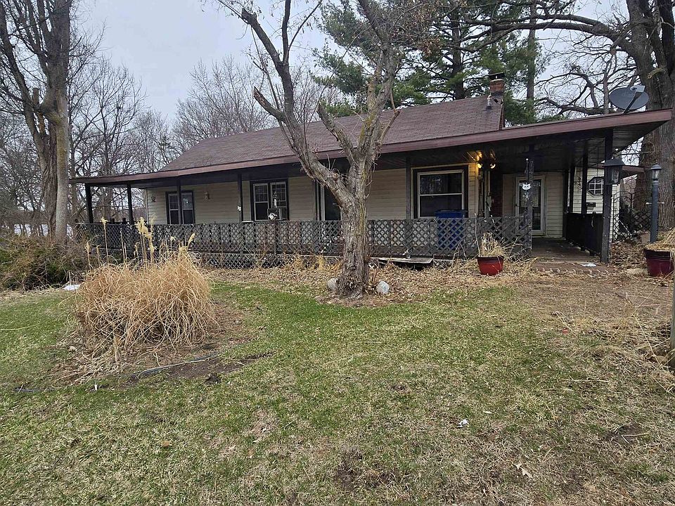 1st image of 7424 N River Rd