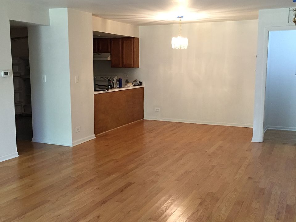 1st image of 4418 Euclid Ave APT 1C