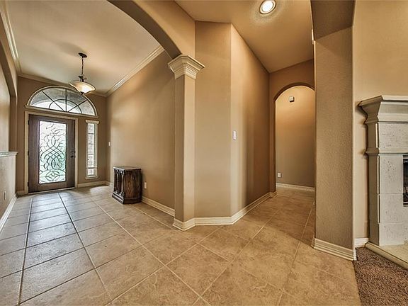 4th image of 31730 Sydney Creek Dr